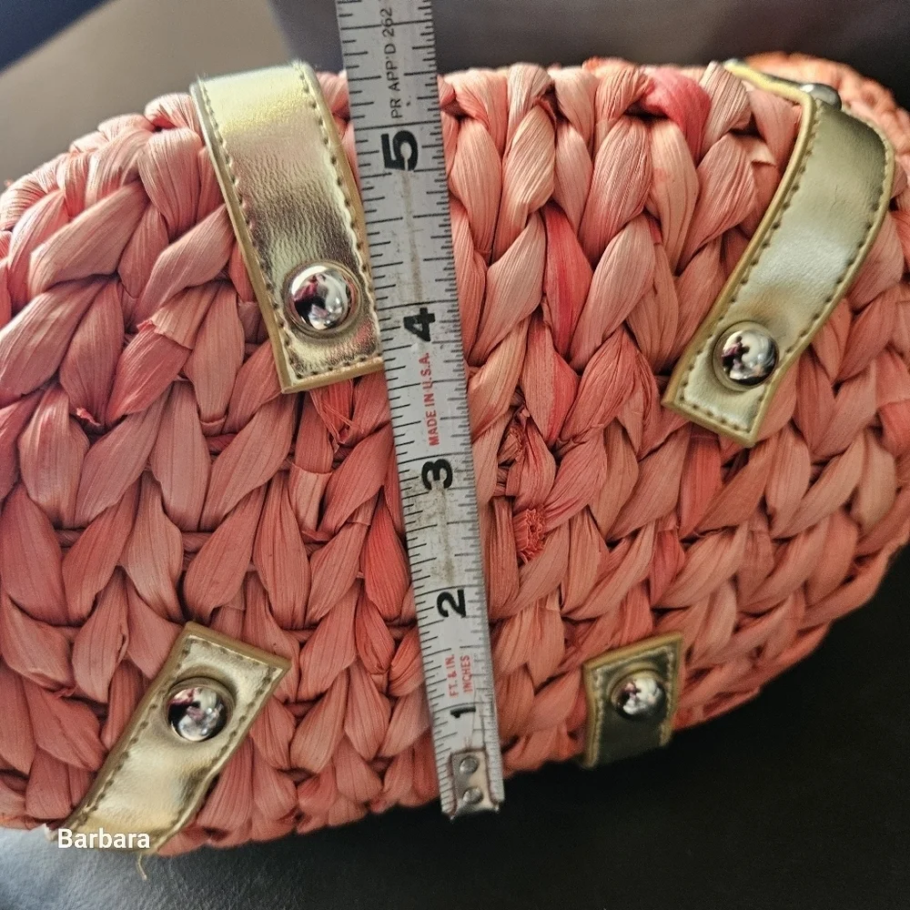 Seagull Studios "Urban Beach" Tangerine Raffia with Cornhusk Wooden Handles Bag - Picture 15 of 15